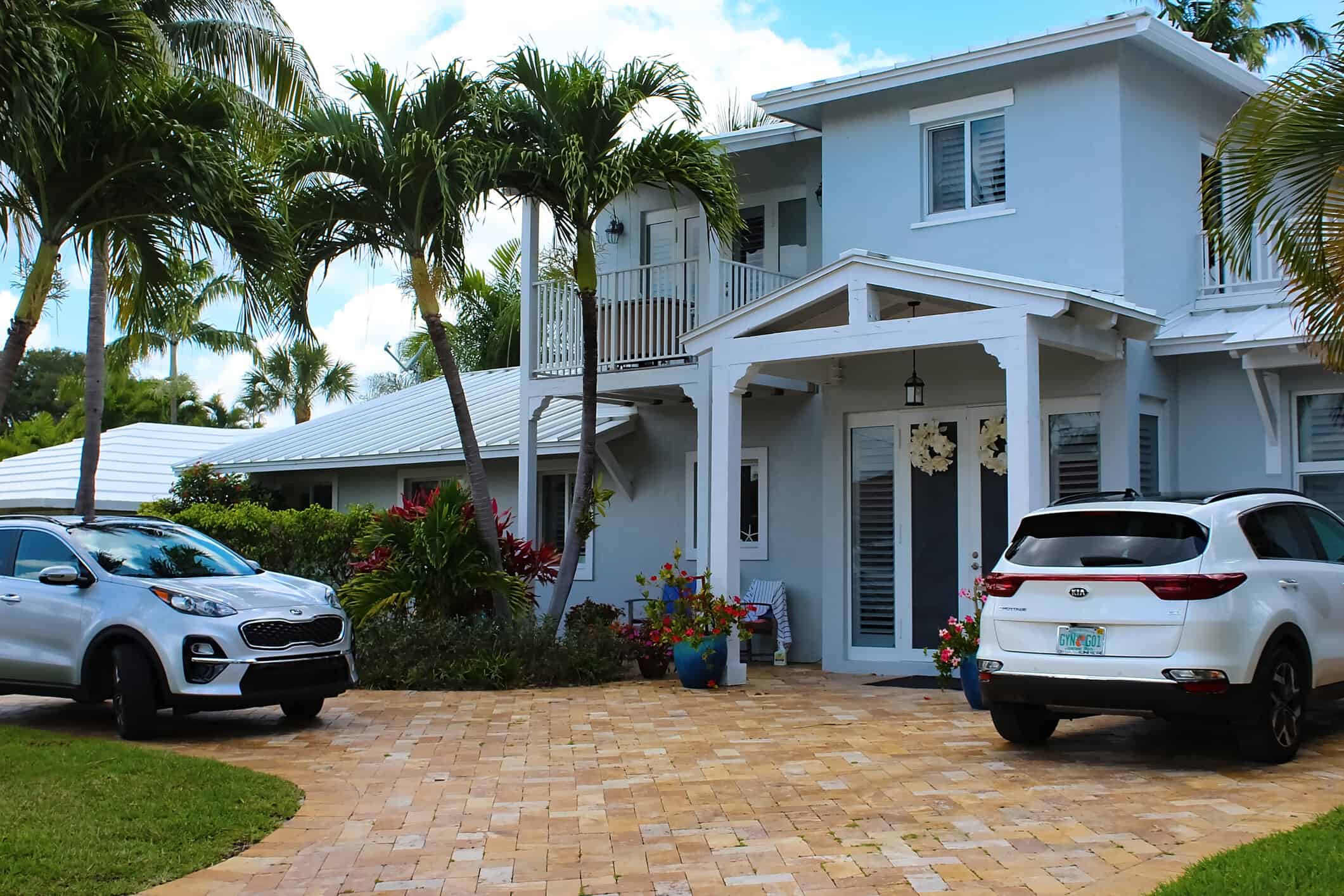 Exterior House Painting paint coverage calculator